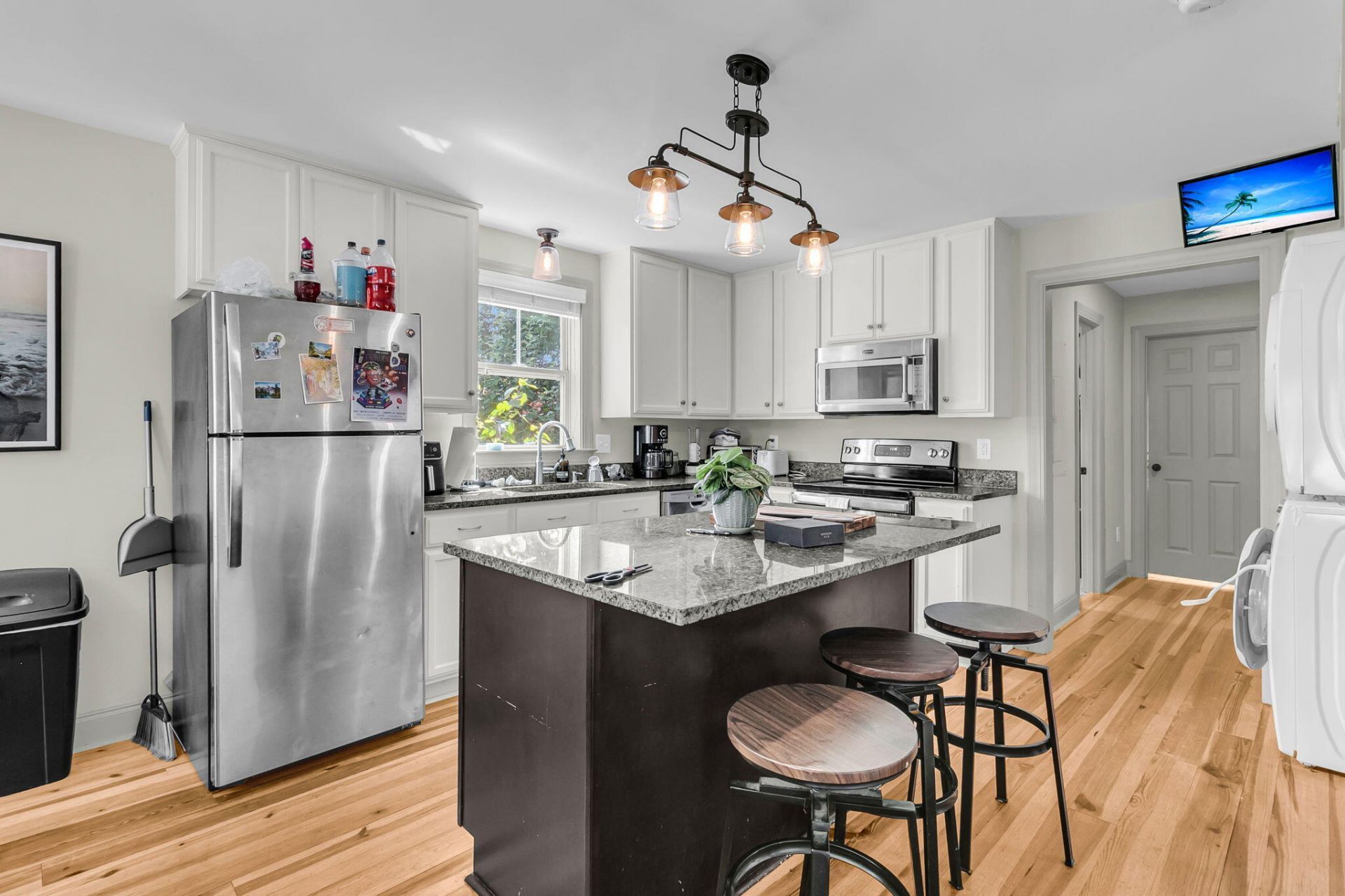 5 Strawberry Lane Photo 12