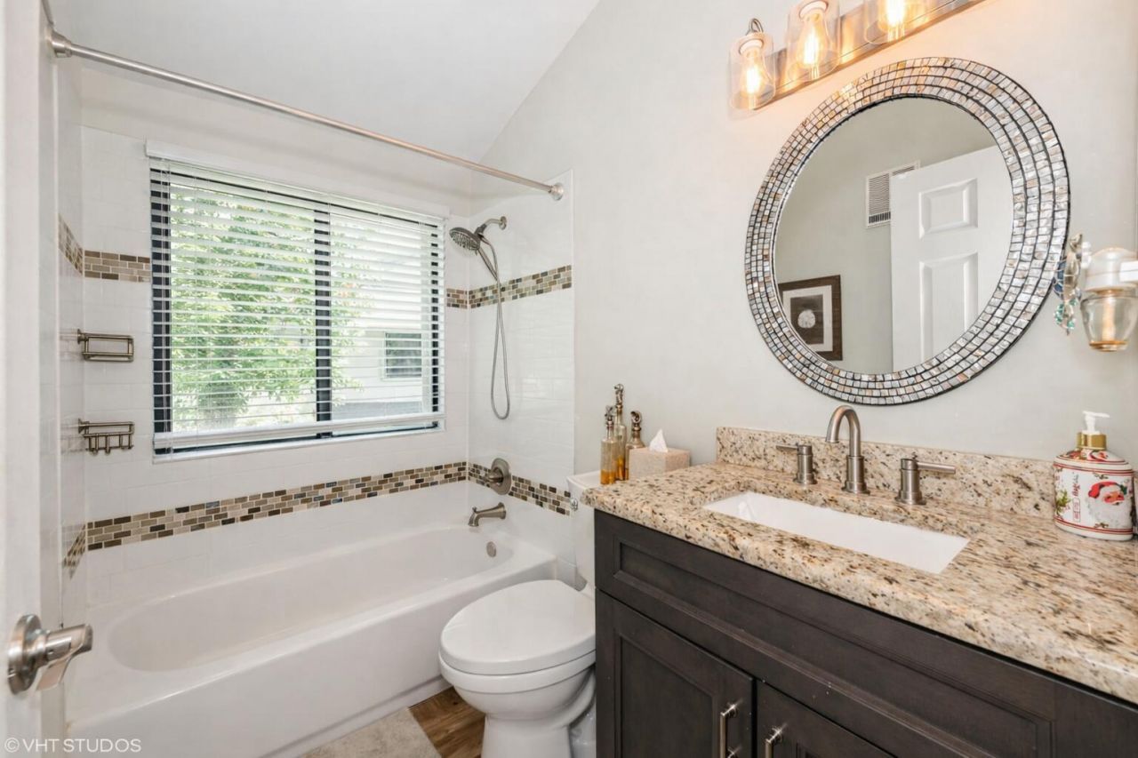 805 Harbour Pointe Way, Greenacres, FL 33413 Photo