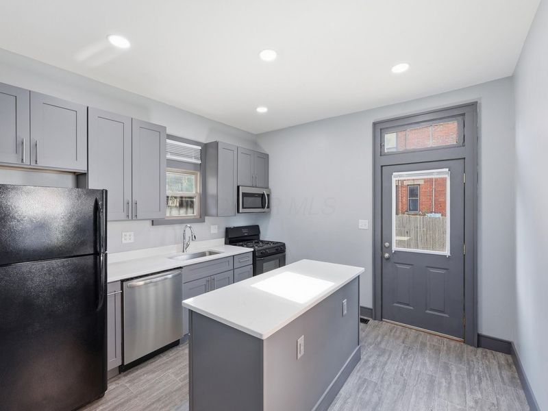 408 W 1st Avenue , Columbus, OH 43201 Photo 12