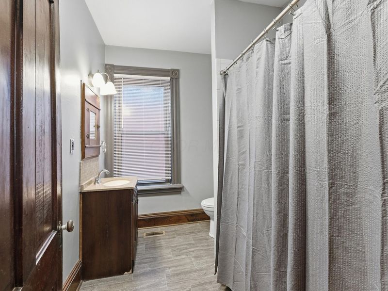 408 W 1st Avenue , Columbus, OH 43201 Photo 19