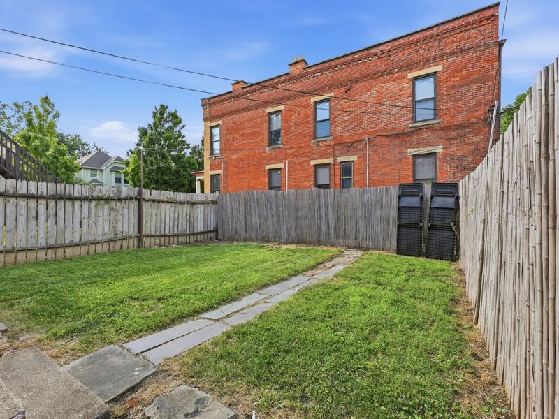 408 W 1st Avenue , Columbus, OH 43201 Photo 22