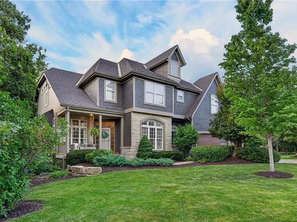 26400 W 111th Terrace, Olathe, KS 66061