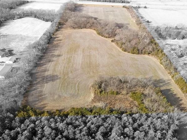 1775 Nebraska Road, Iola, KS 66749