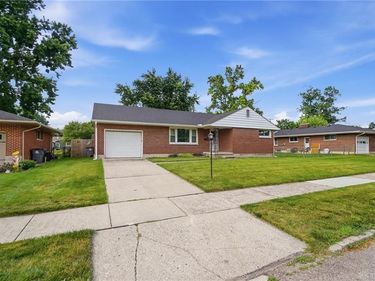 1380 Chelsea Road, Troy, OH 45373