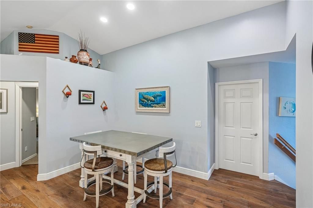 3710 Fieldstone Blvd, Unit 504, Naples, FL 34109 Photo