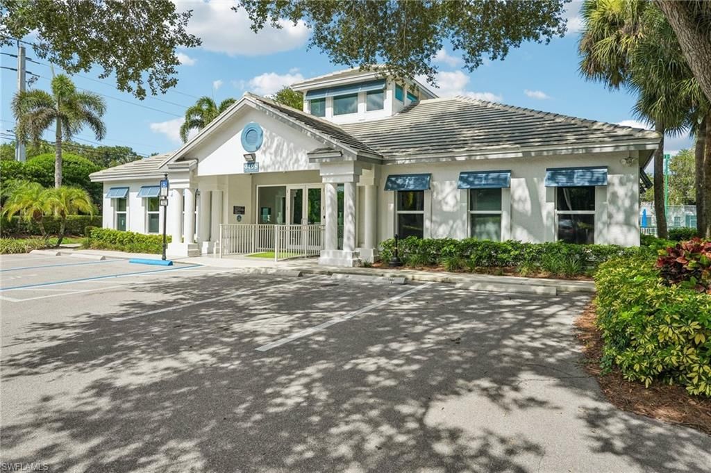 3710 Fieldstone Blvd, Unit 504, Naples, FL 34109 Photo