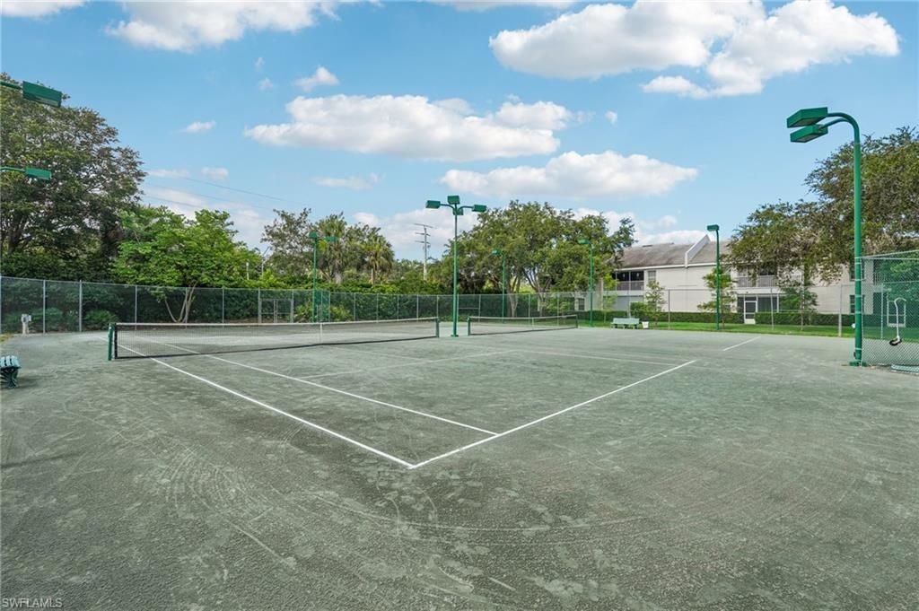 3710 Fieldstone Blvd, Unit 504, Naples, FL 34109 Photo