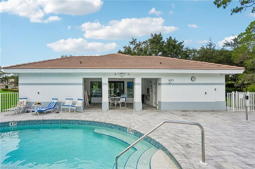 3710 Fieldstone Blvd, Unit 504, Naples, FL 34109 Photo