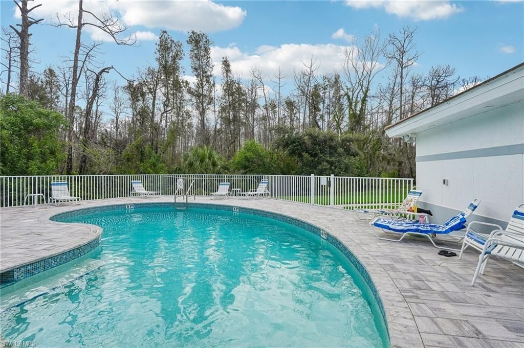 3710 Fieldstone Blvd, Unit 504, Naples, FL 34109 Photo