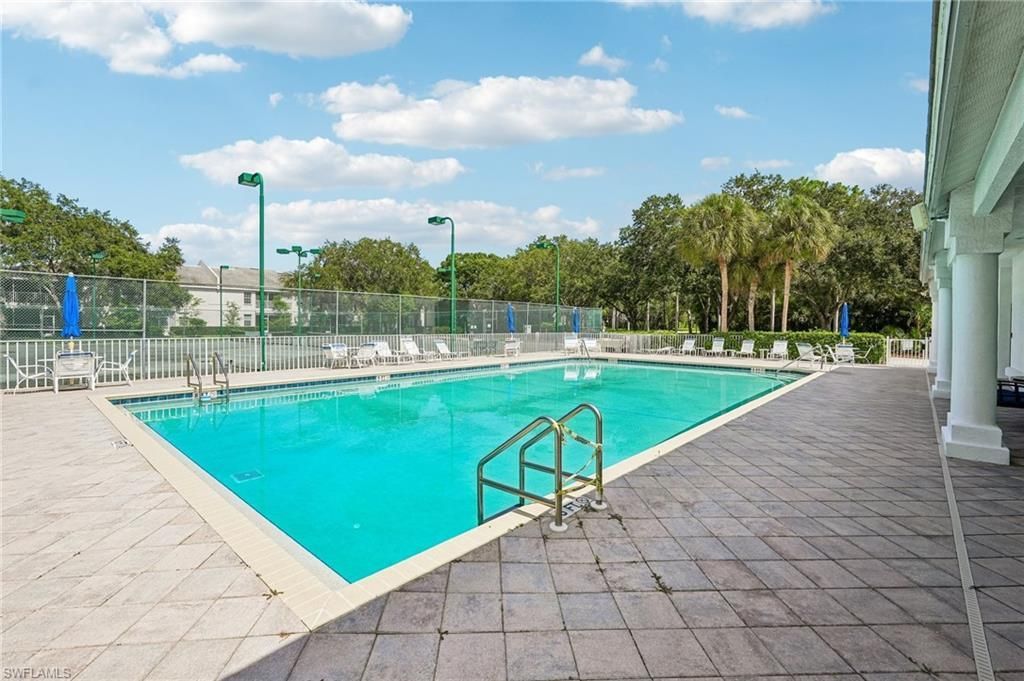3710 Fieldstone Blvd, Unit 504, Naples, FL 34109 Photo