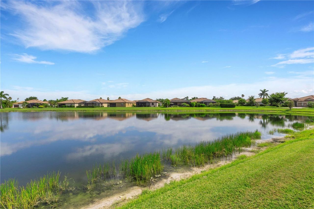6619 Candlestick Drive, Bradenton, FL 34212 Photo