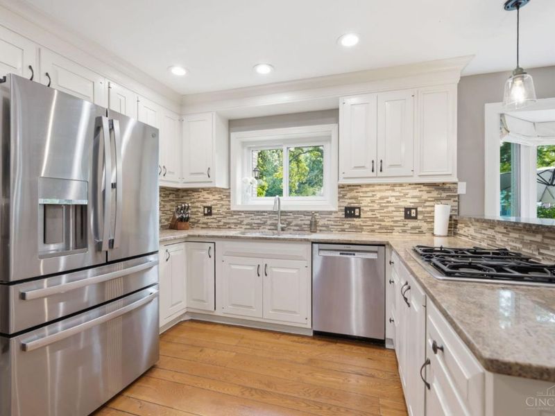 11430 Brattle Lane, Montgomery, OH 45249 Photo 5
