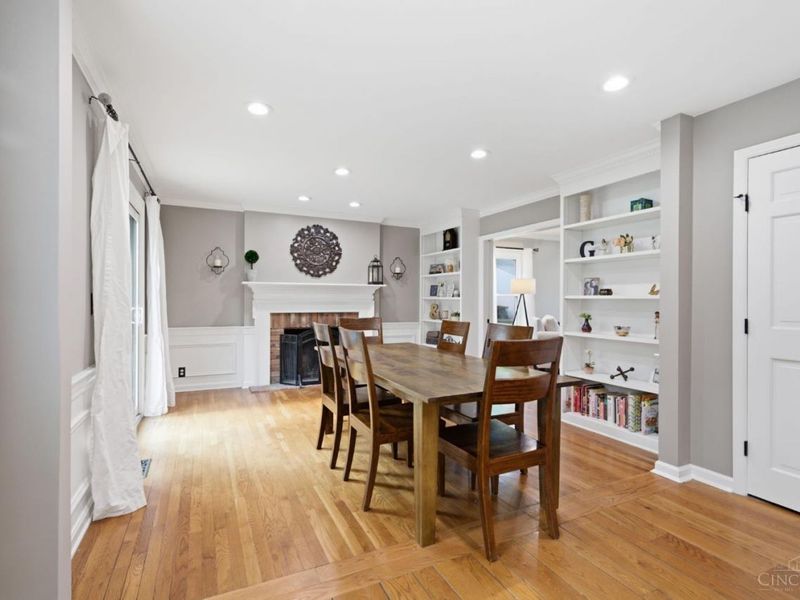 11430 Brattle Lane, Montgomery, OH 45249 Photo 7