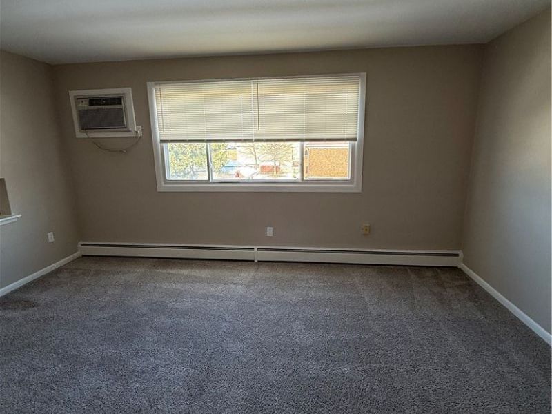 2115 Silverdale Avenue, Cleveland, OH 44109 Photo 11