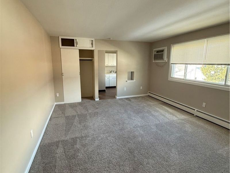 2115 Silverdale Avenue, Cleveland, OH 44109 Photo 4