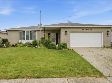192 N Seine Drive, Cheektowaga, NY 14227