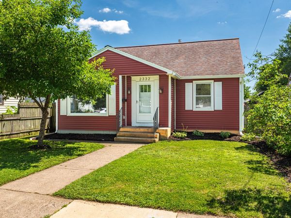 2332 Ferry St, La Crosse, WI 54601