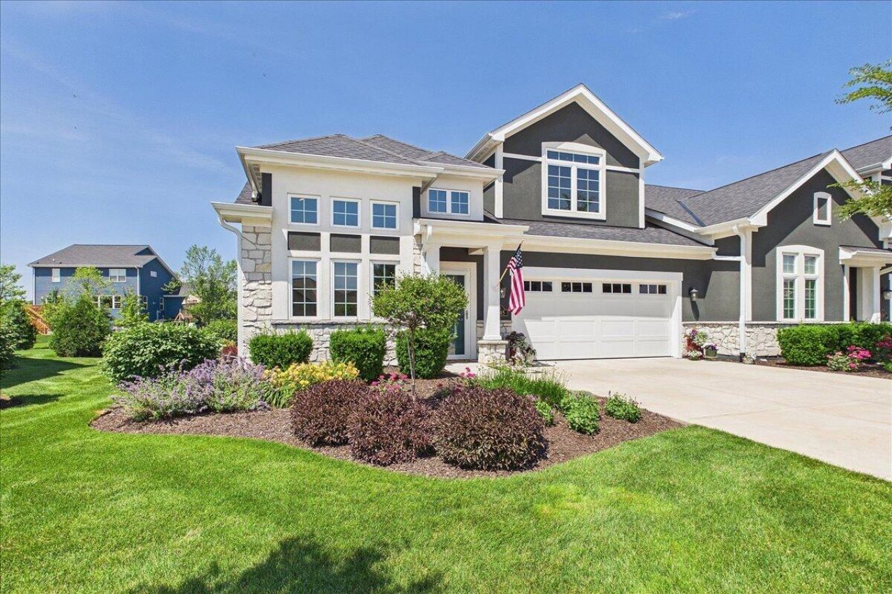 4745 S Cottage Ln, Unit 6, Pleasant Prairie, WI 53158 Main Photo