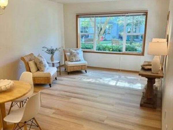 952 Golden Aspen Place, Ashland, OR 97520