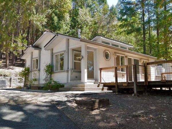 11020 N Applegate Road, Grants Pass, OR 97527