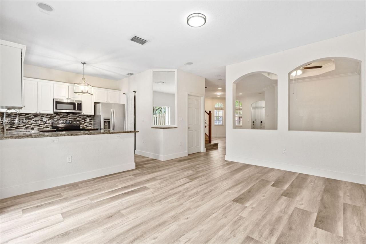 4939 SW 136th Ave, Miramar, FL 33027 Photo