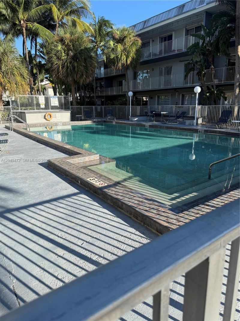 7403 SW 82nd St , Unit 109N, Miami, FL 33143 Photo