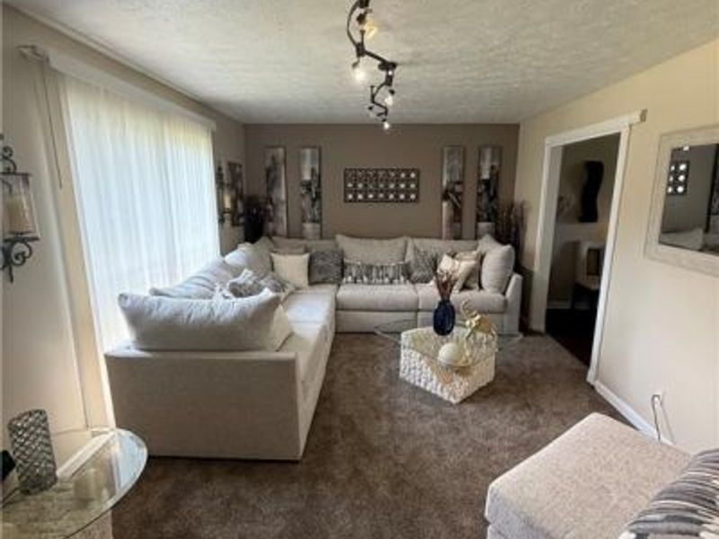 4040 Schroeder Drive, Hamilton, OH 45011 Photo 9