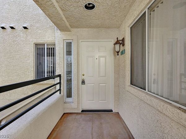 220 E Flamingo Road , Unit 305, Las Vegas, NV 89169