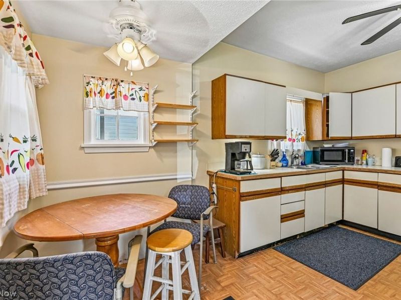 3556 W 54th Street, Cleveland, OH 44102 Photo 10