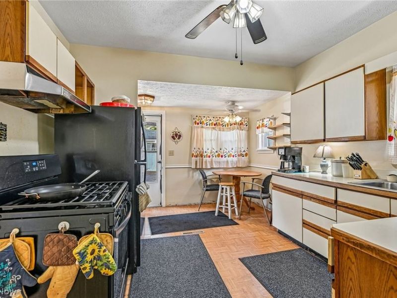 3556 W 54th Street, Cleveland, OH 44102 Photo 11