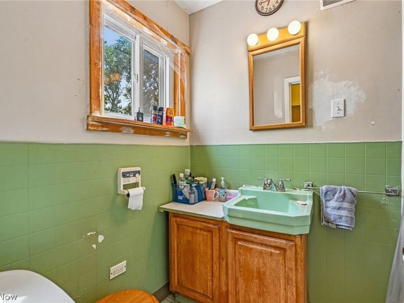 3556 W 54th Street, Cleveland, OH 44102 Photo 13