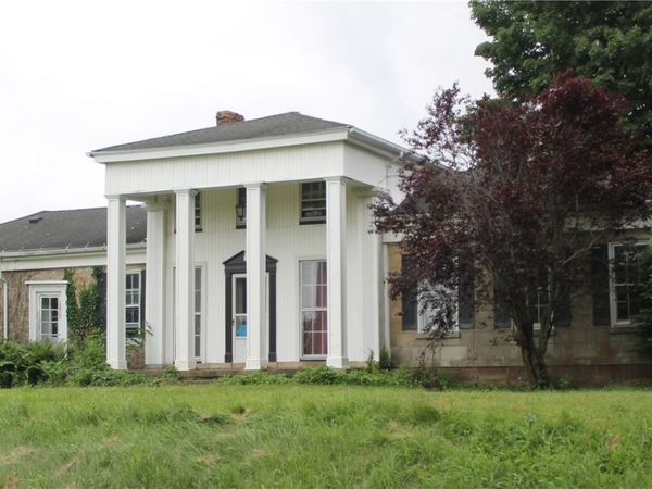 411 White Road , Brockport, NY 14420