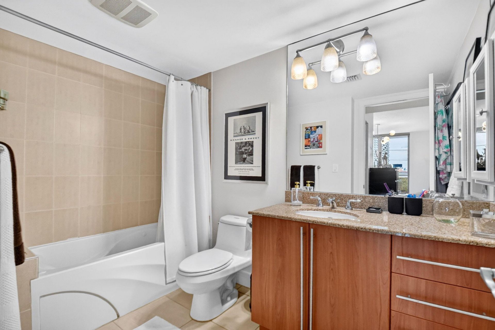 610 Clematis Street, Unit 424, West Palm Beach, FL 33401 Photo