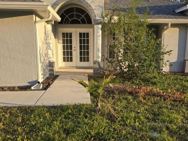 502 SW Souris Avenue, Port St. Lucie, FL 34953