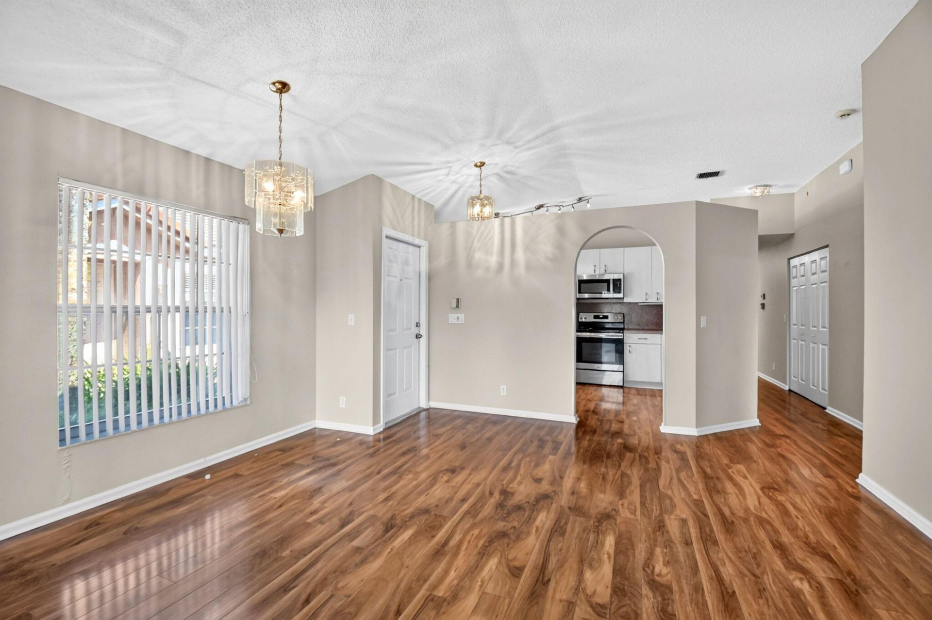 8410 Cargill Point, West Palm Beach, FL 33411 Photo