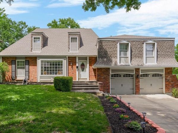 46 E 106th Street, Kansas City, MO 64114