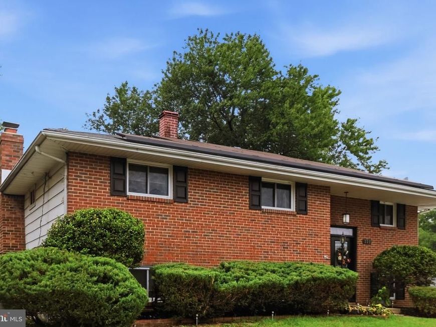222 Royal Arms Dle, Glen Burnie, MD 21061 Main Photo