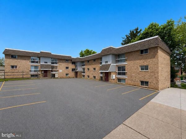 283 PARK STREET, Unit C15, YORK, PA 17401