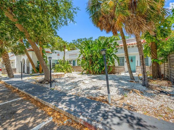 1700 PARK STREET N, Unit 105, ST PETERSBURG, FL 33710