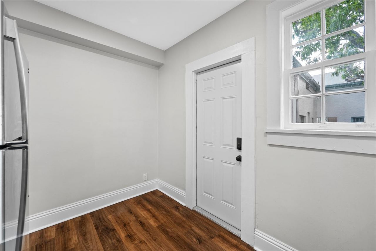 1700 Park Street N, Unit 105, Saint Petersburg, FL 33710 Photo