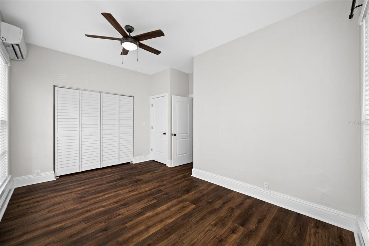 1700 Park Street N, Unit 105, Saint Petersburg, FL 33710 Photo