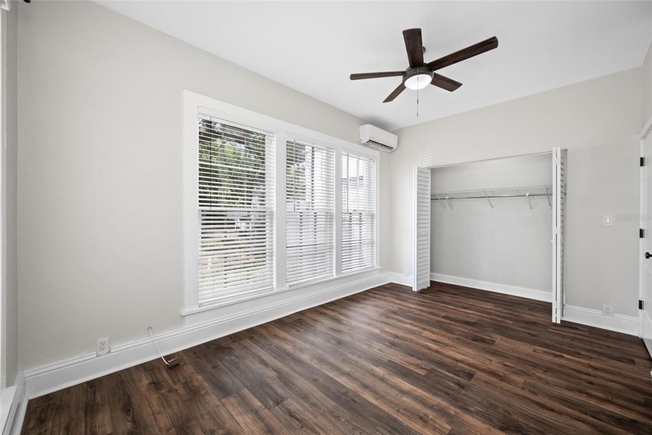 1700 Park Street N, Unit 105, Saint Petersburg, FL 33710 Photo