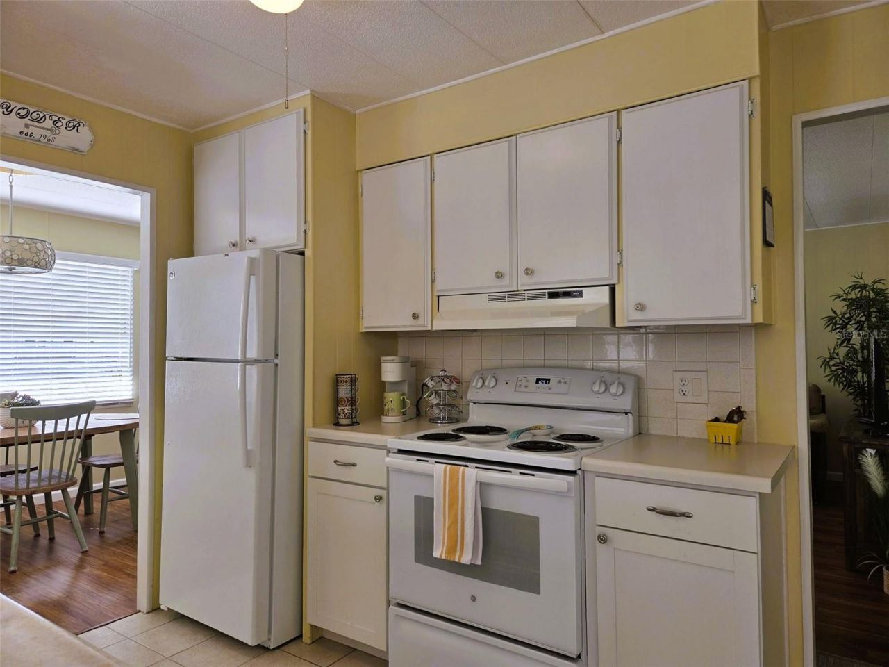 3383 Oakwood Boulevard N, Sarasota, FL 34237 Photo