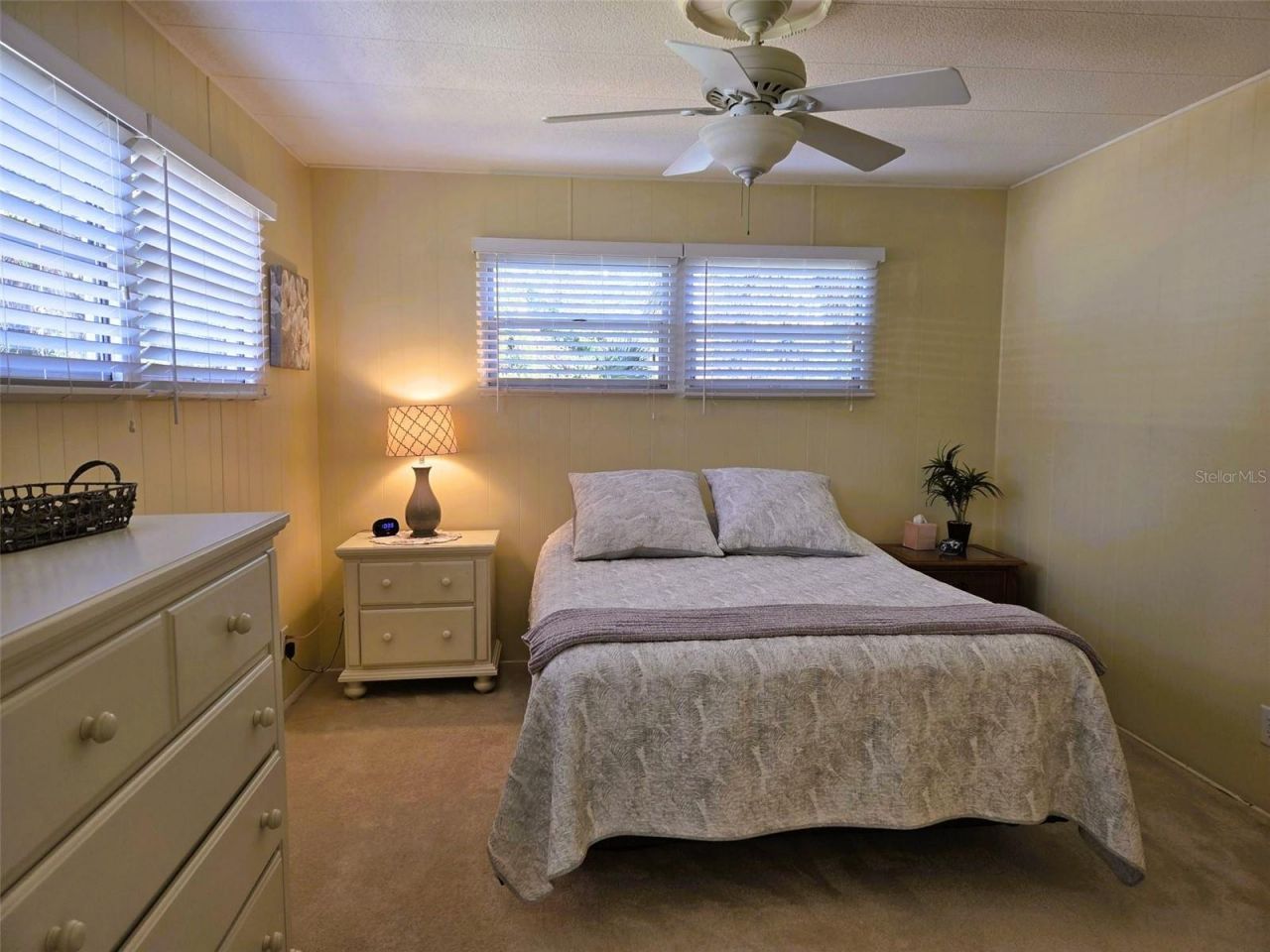 3383 Oakwood Boulevard N, Sarasota, FL 34237 Photo