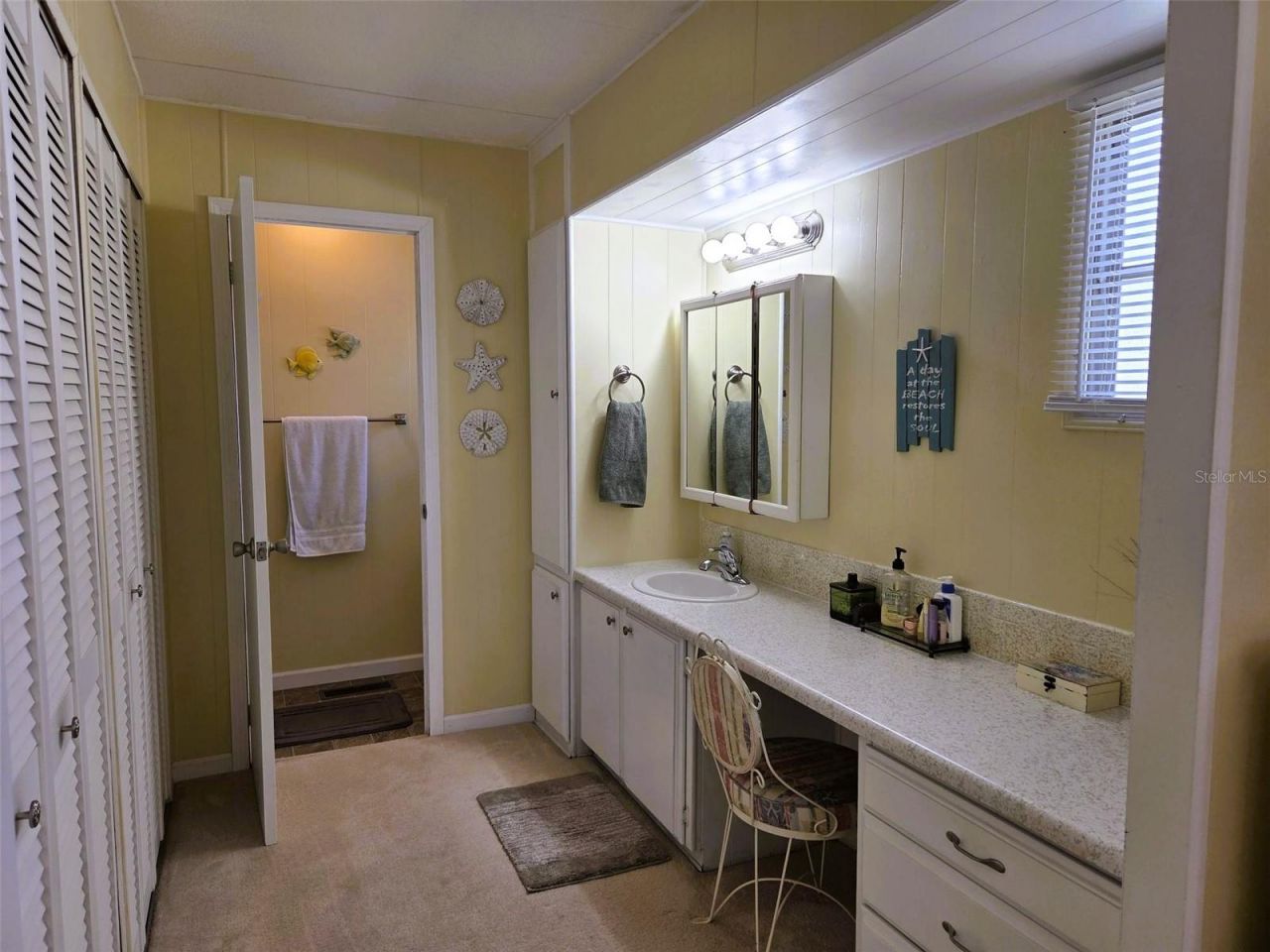 3383 Oakwood Boulevard N, Sarasota, FL 34237 Photo
