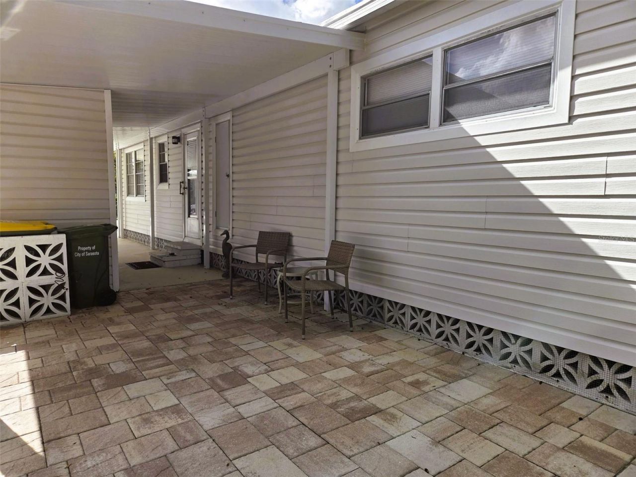 3383 Oakwood Boulevard N, Sarasota, FL 34237 Photo