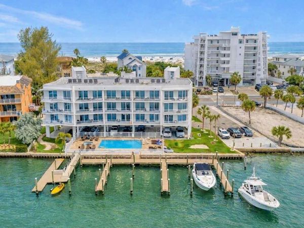 10091 GULF BOULEVARD, Unit 202E, TREASURE ISLAND, FL 33706