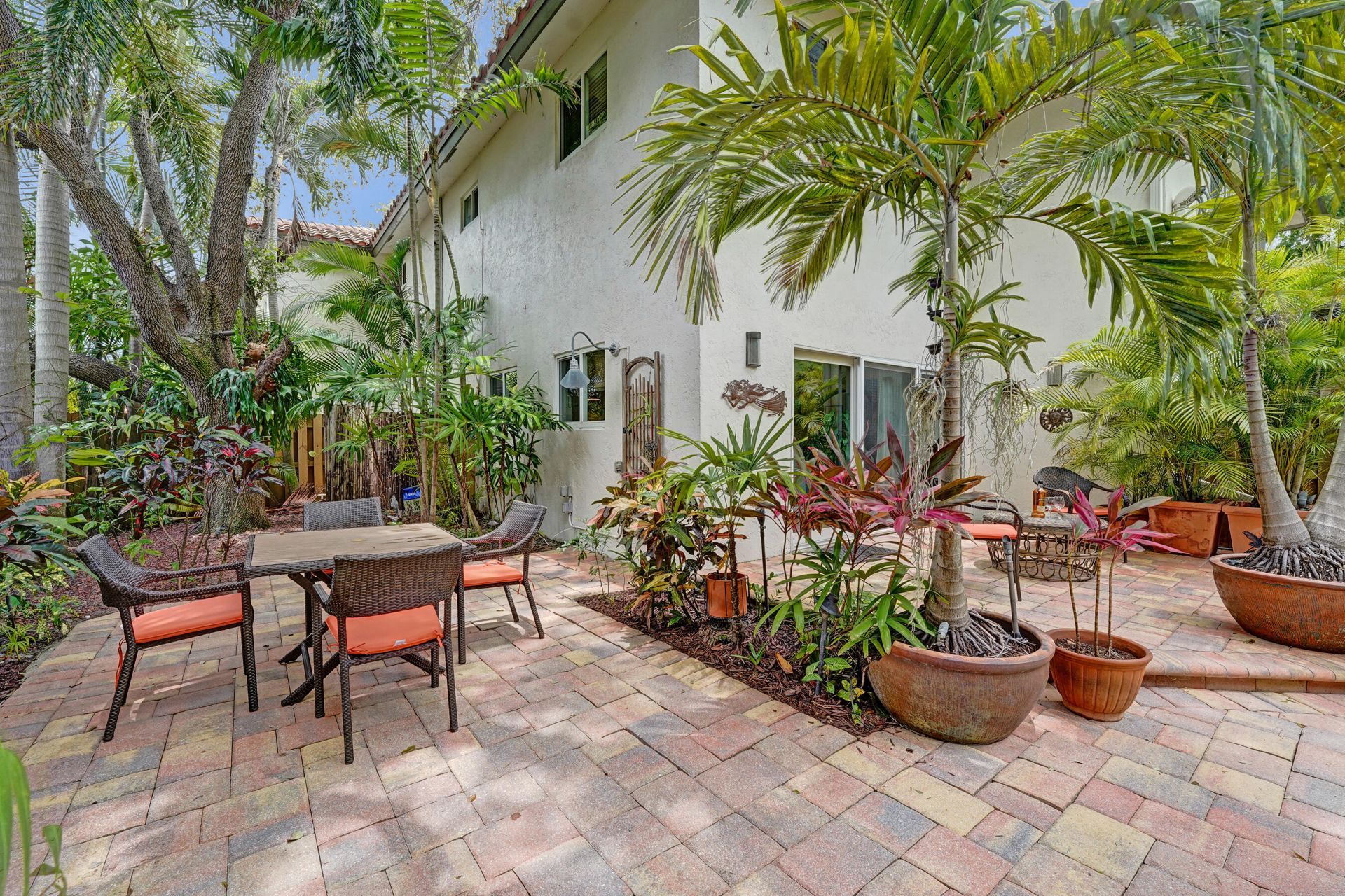 620 NE 9th Avenue, Unit 6, Fort Lauderdale, FL 33304 Photo