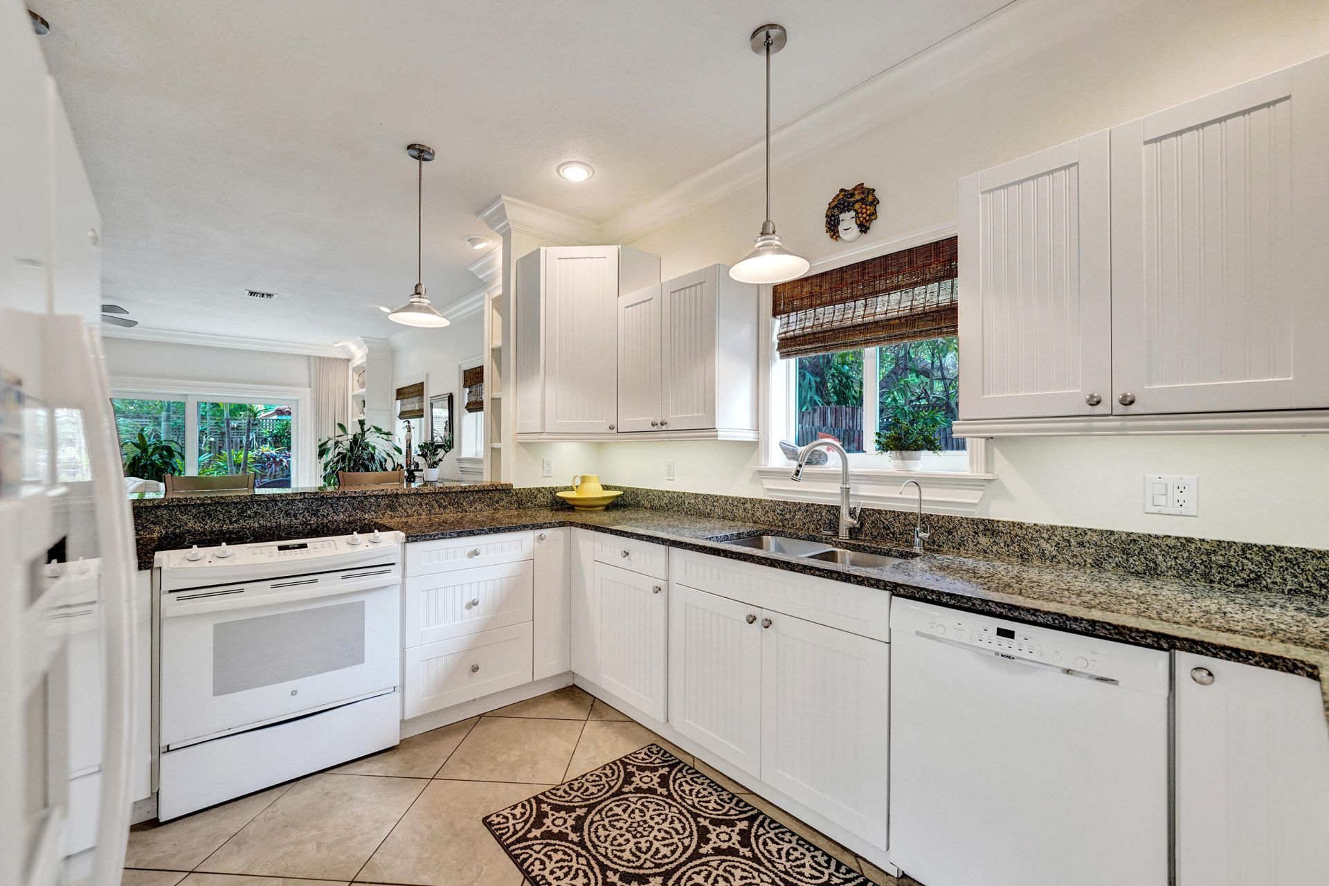 620 NE 9th Avenue, Unit 6, Fort Lauderdale, FL 33304 Photo