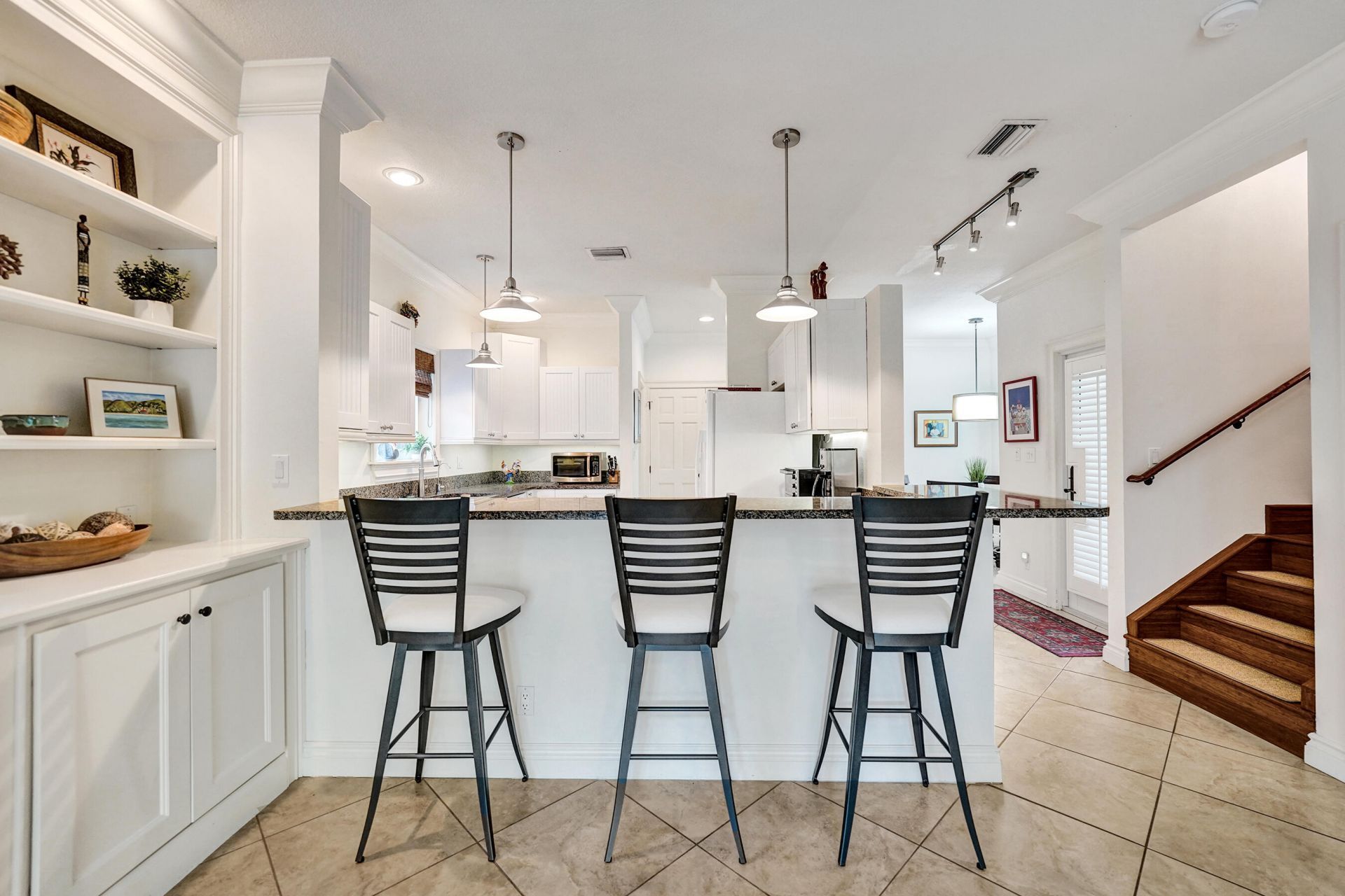 620 NE 9th Avenue, Unit 6, Fort Lauderdale, FL 33304 Photo